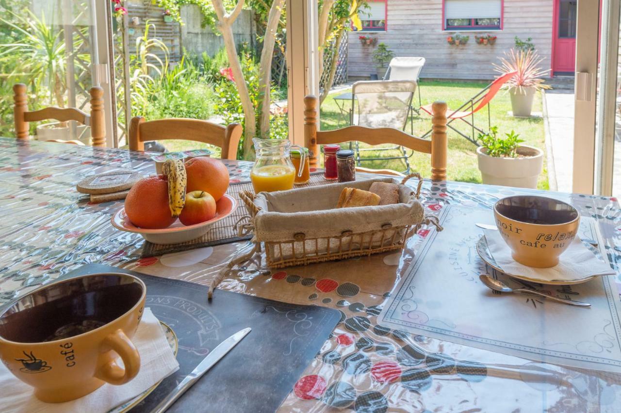 L'Escale Marine - Couette Et Cafe Bed and Breakfast Λα Ροσέλ Εξωτερικό φωτογραφία