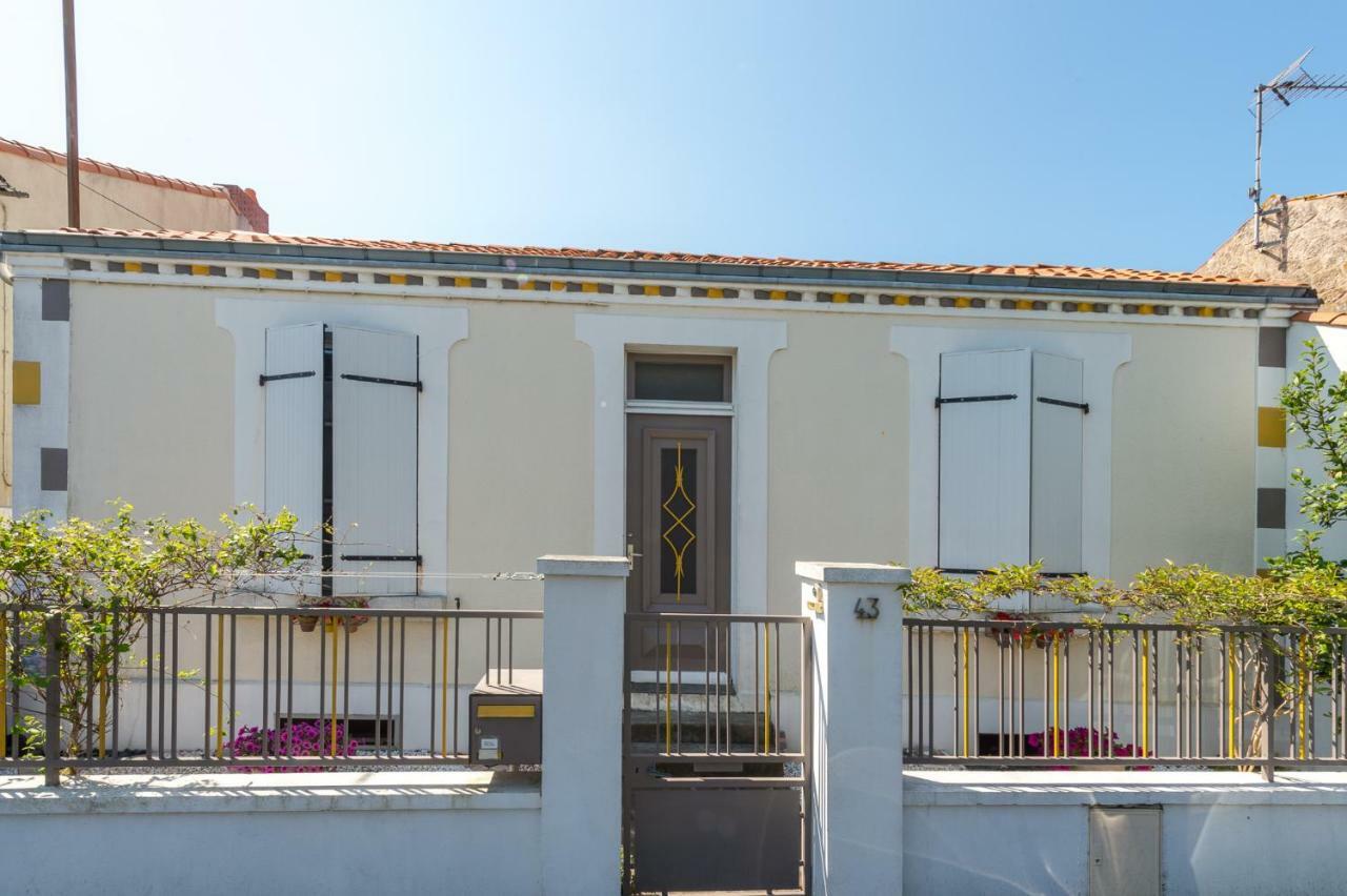 L'Escale Marine - Couette Et Cafe Bed and Breakfast Λα Ροσέλ Εξωτερικό φωτογραφία