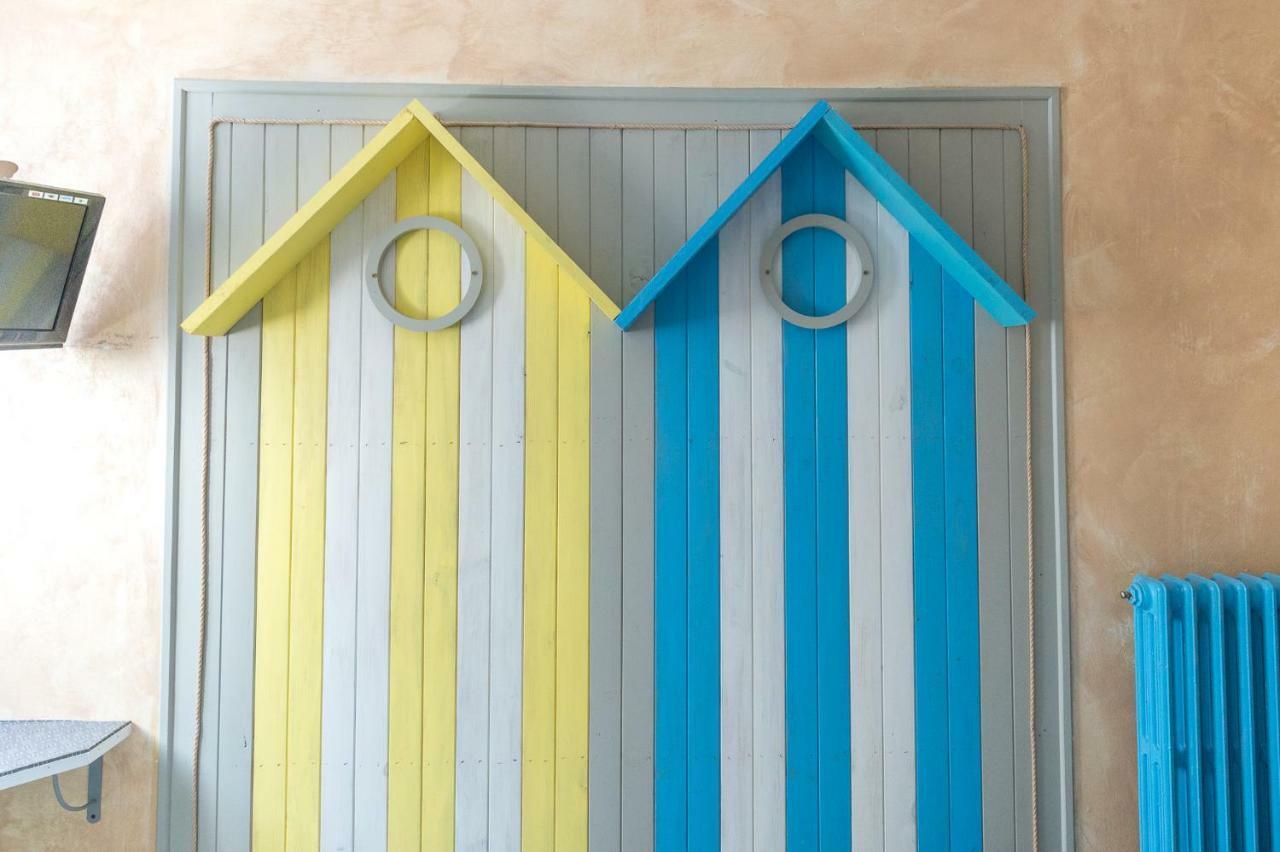 L'Escale Marine - Couette Et Cafe Bed and Breakfast Λα Ροσέλ Εξωτερικό φωτογραφία